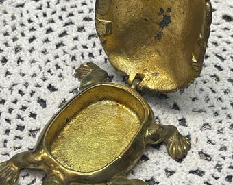 Vintage small brass turtle hinged trinket box or ashtray