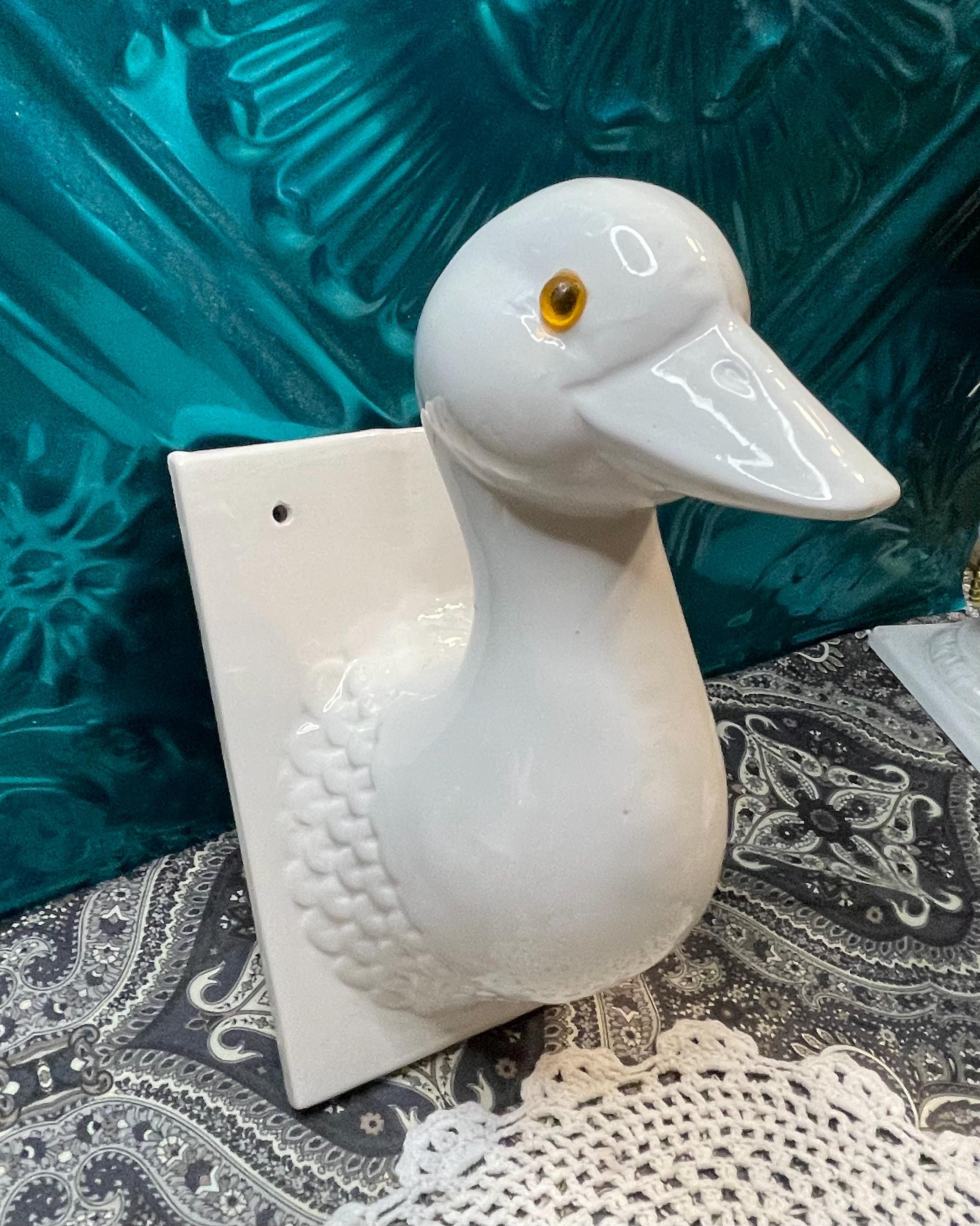 Vintage Large Ceramic Duck or Goose Head Bust Wall Hanging Towel