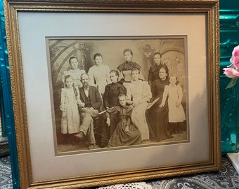 Antique large 1894 Victorian family photo in ornate gilded wood frame