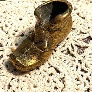 Vintage small brass ashtray or match holder boot - shoe