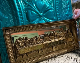 Vintage gold plastic mirrored last supper plaque - wall decor- mirror