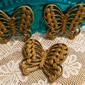 Vintage gold plastic butterflies wall decor set of 3