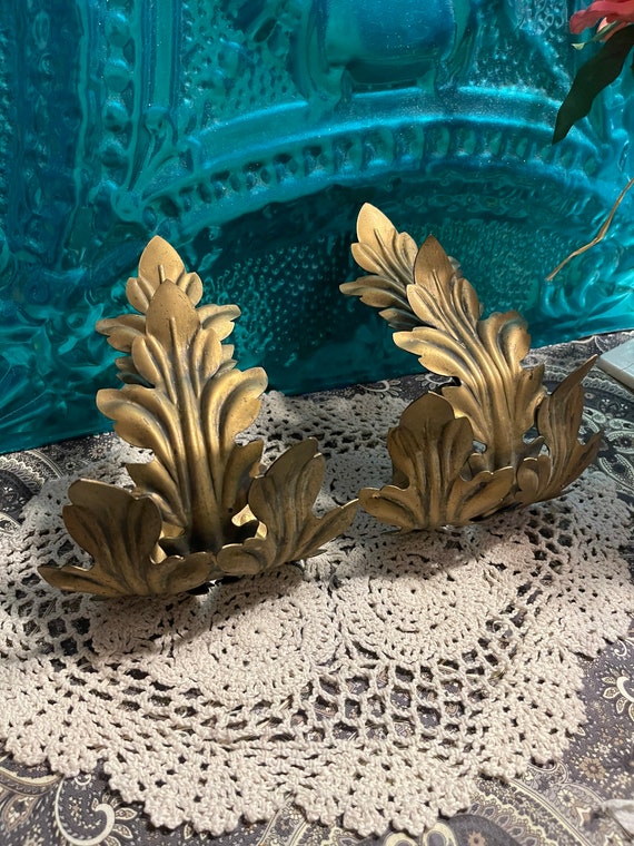 Vintage Gold Tone Metal Leaf Wall Window Scarf Holder Etsy