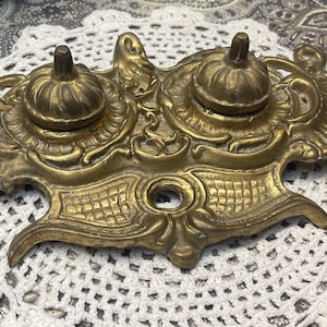 vintage ornate brass double inkwell with original inserts - imperfection on one hinge