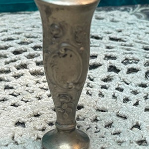 Vintage small ornate silver plated or silver tone wax seal stamp- aged