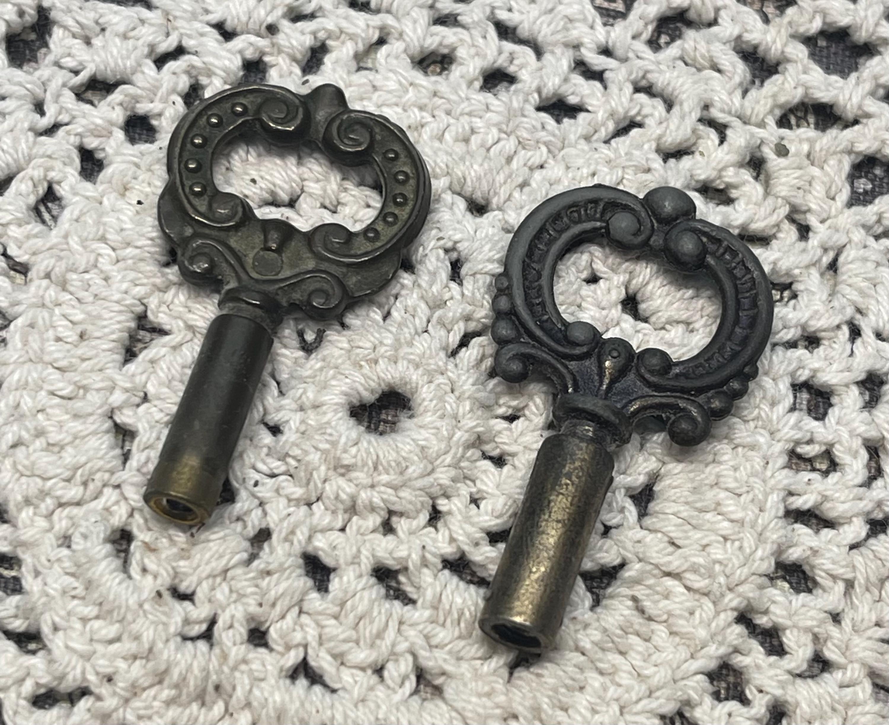Antique or Vintage Ornate Lamp Switch Keys- Not Identical - Set of
