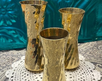 Vintage set of 3 shiny graduated brass vases