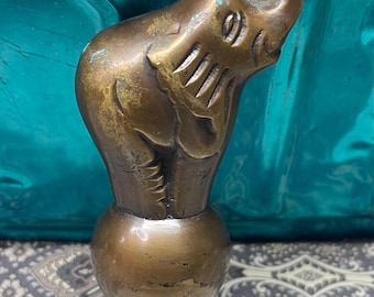 Vintage brass elephant cane or umbrella handle - aged