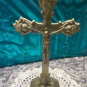 vintage small ornate brass standing crucifix - table crucifix- Altar crucifix