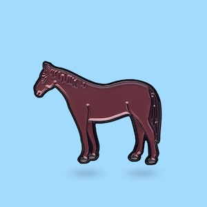 Horse enamel pin - farm life - farm lovers