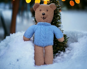 Gestrickter Teddybär mit blauem Pullover, 50 cm groß