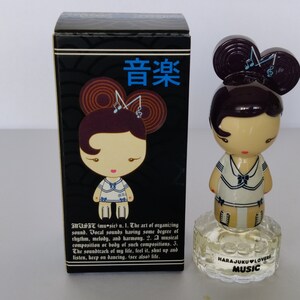 Harajuku Parfüm Miniatur Musikliebhaber Duft EDT 10 ml/0,34 fl.oz. Spray, Sammlerstück Flasche