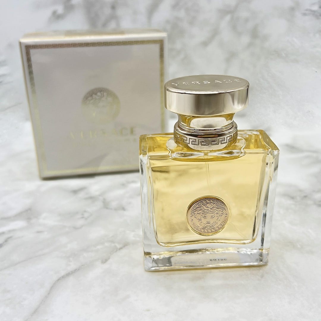激レア廃盤品　VERSACE Eau de Parfum 50ml 女性用男性用 激レア廃盤品 VERSACE Eau de Parfum 50ml 女性用男性用