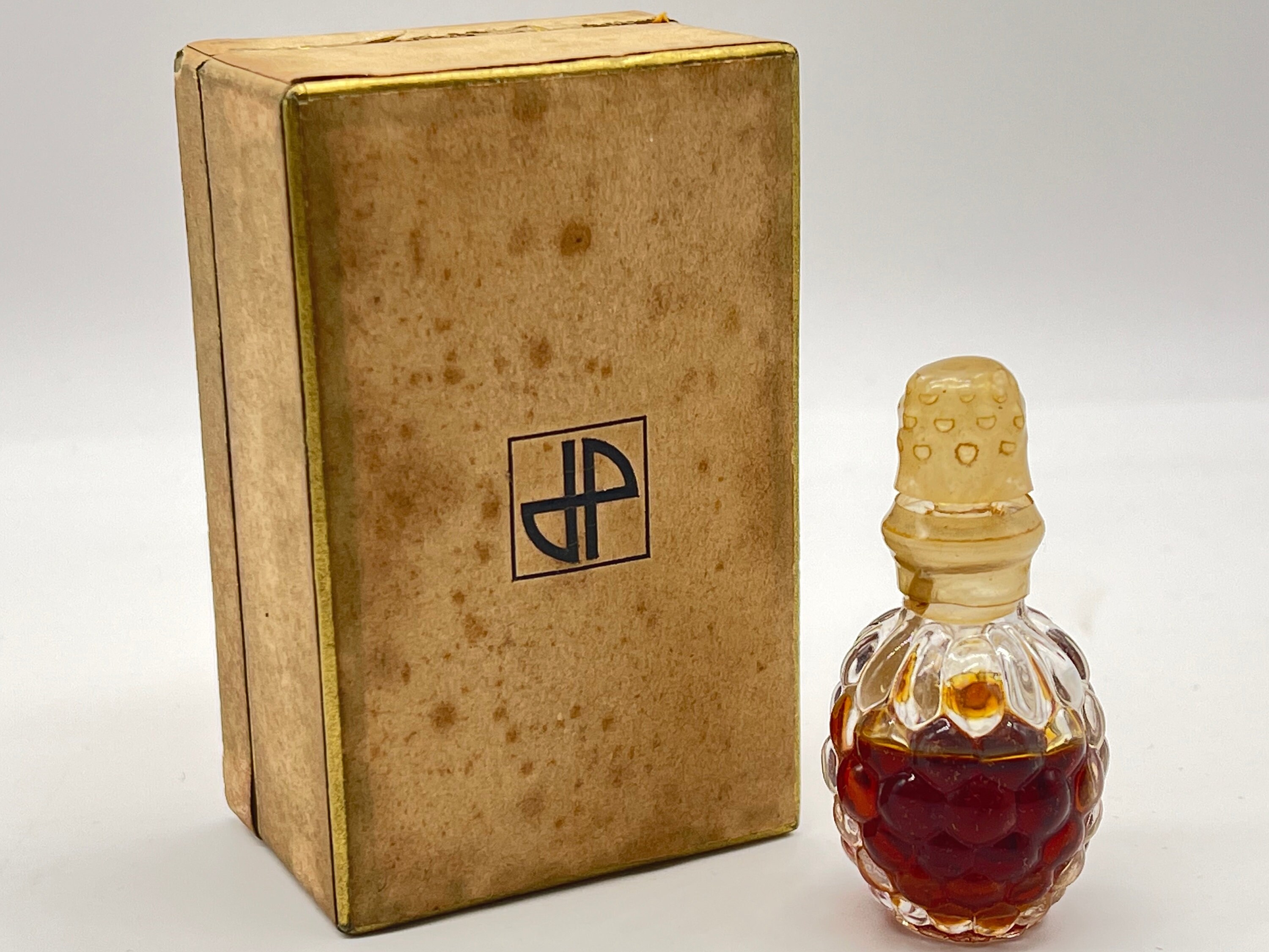 希少なジャン・パトゥの香水：1930年代/40年代のヴィンテージエキス