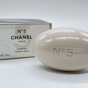 No 5 Chanel Le Savon The Bath Soap for Her 150 g by No.5 Reviews 2023