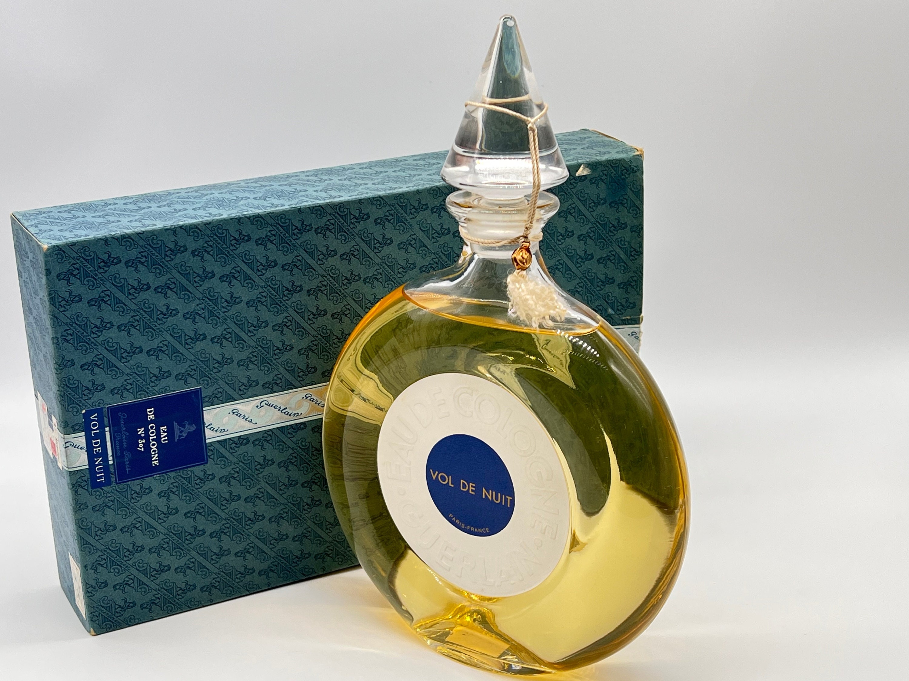 ヴィンテージ ヴォル ドゥ ニュイ ゲラン フラコン モントル - 500 ml