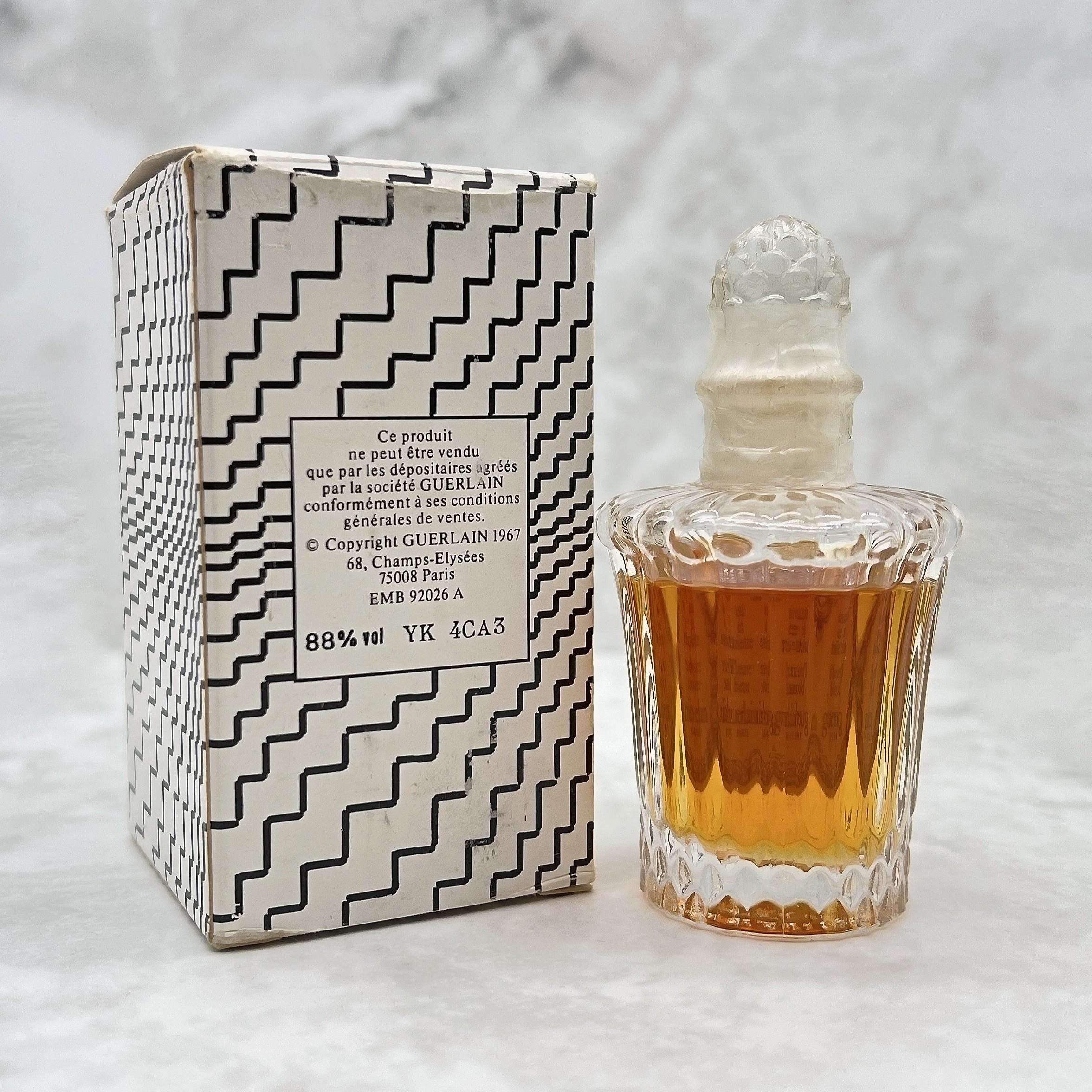 ヴィンテージ ゲラン ルール ブルー オードトワレ、ルイ 16 世 ボトル