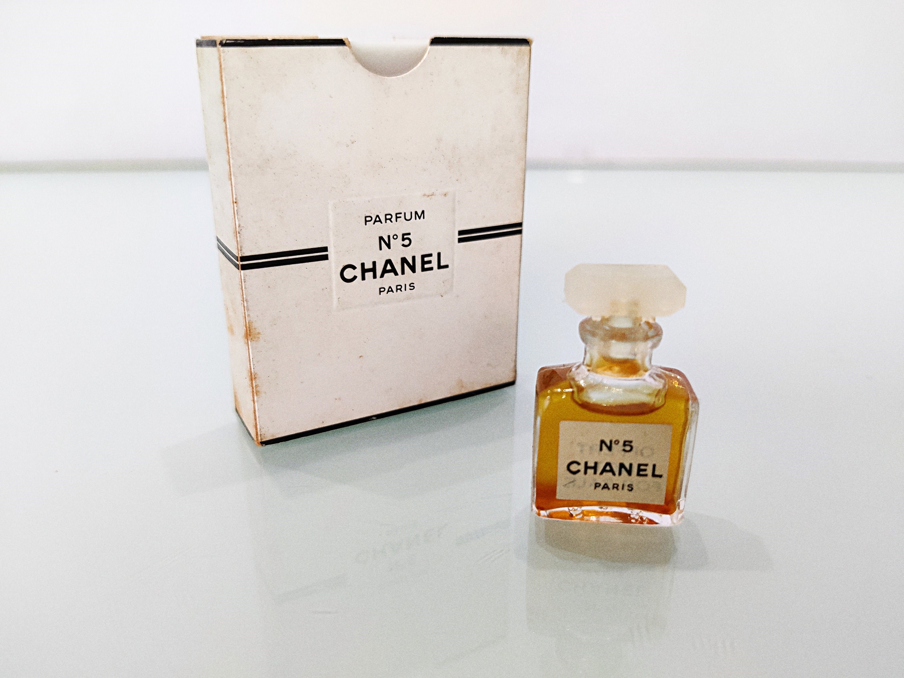 Chi tiết 77+ về chanel 5 sample mới nhất Du học Akina