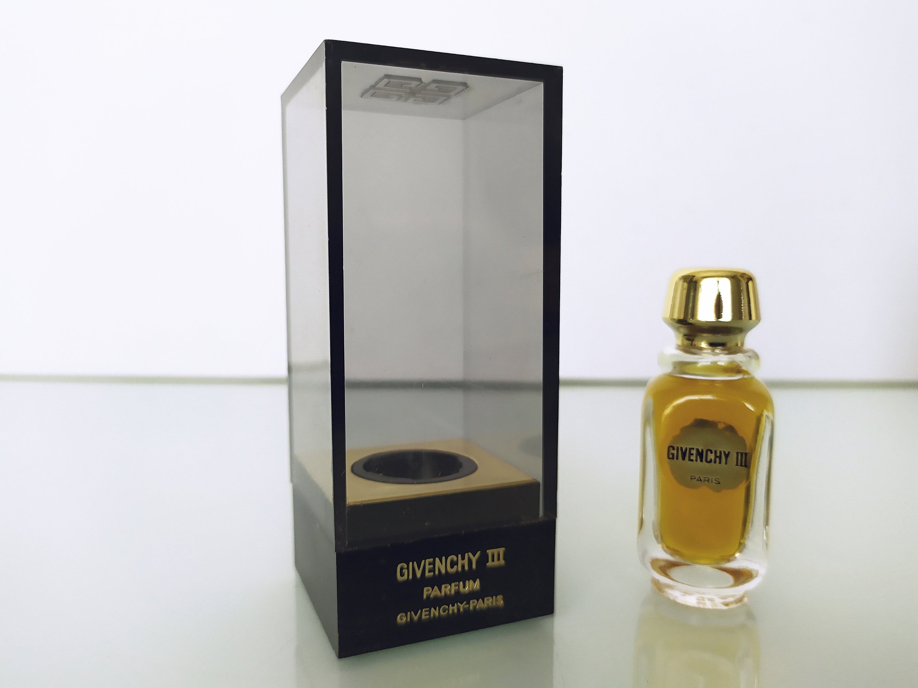 Givenchy III パルファム 7ml 00年代レア　ジバンシー ヴィンテージ「ジバンシィ III」パルファム / エキストラ 1/4 液量