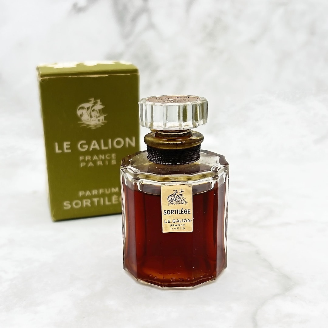 Vintage Le Galion Sortilège Perfume: Floral Aldehyde Extrait, Made