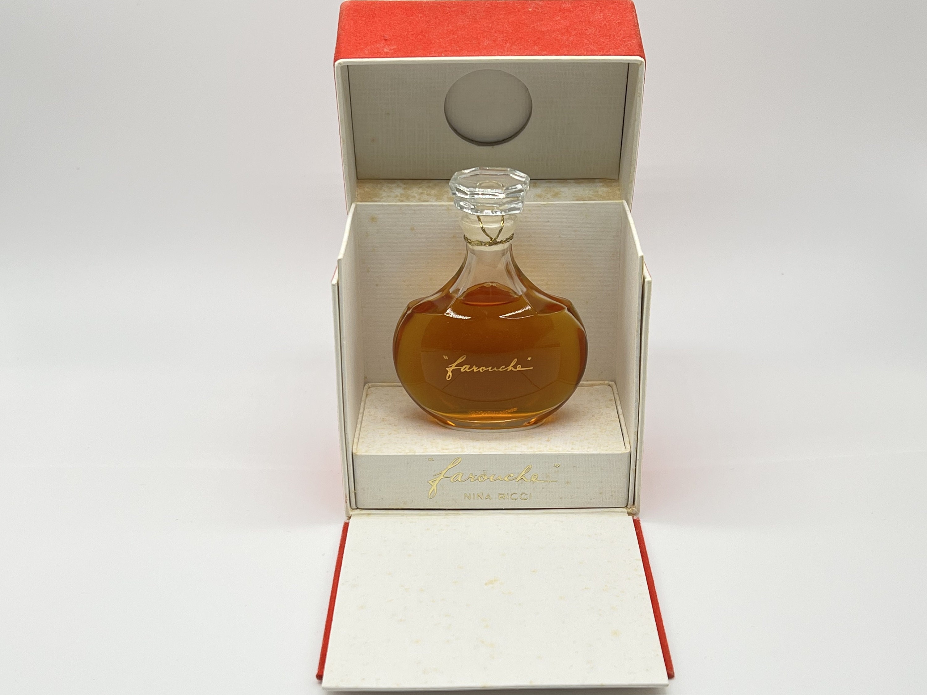 Vintage Nina Ricci Farouche Perfume: 1973 Lalique Crystal Bottle