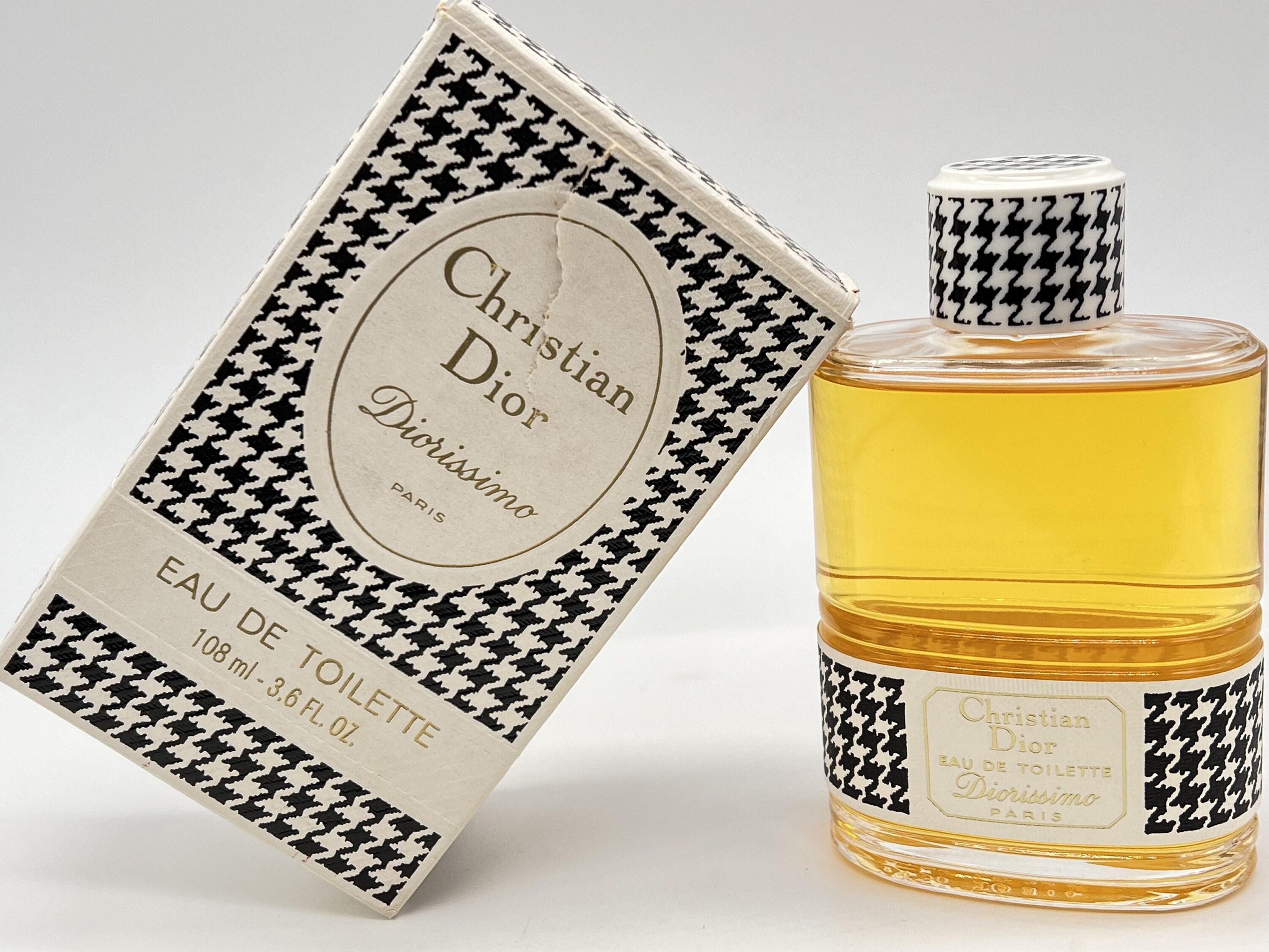 Christian Dior (Perfumes) 1956 Diorissimo — Perfumes