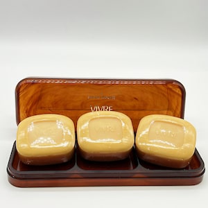 Vivre by Moulyneux 3 x 85 gr/3 x 3 oz. Perfumed Soap, Stored in the Original Case, Great Gift Idea