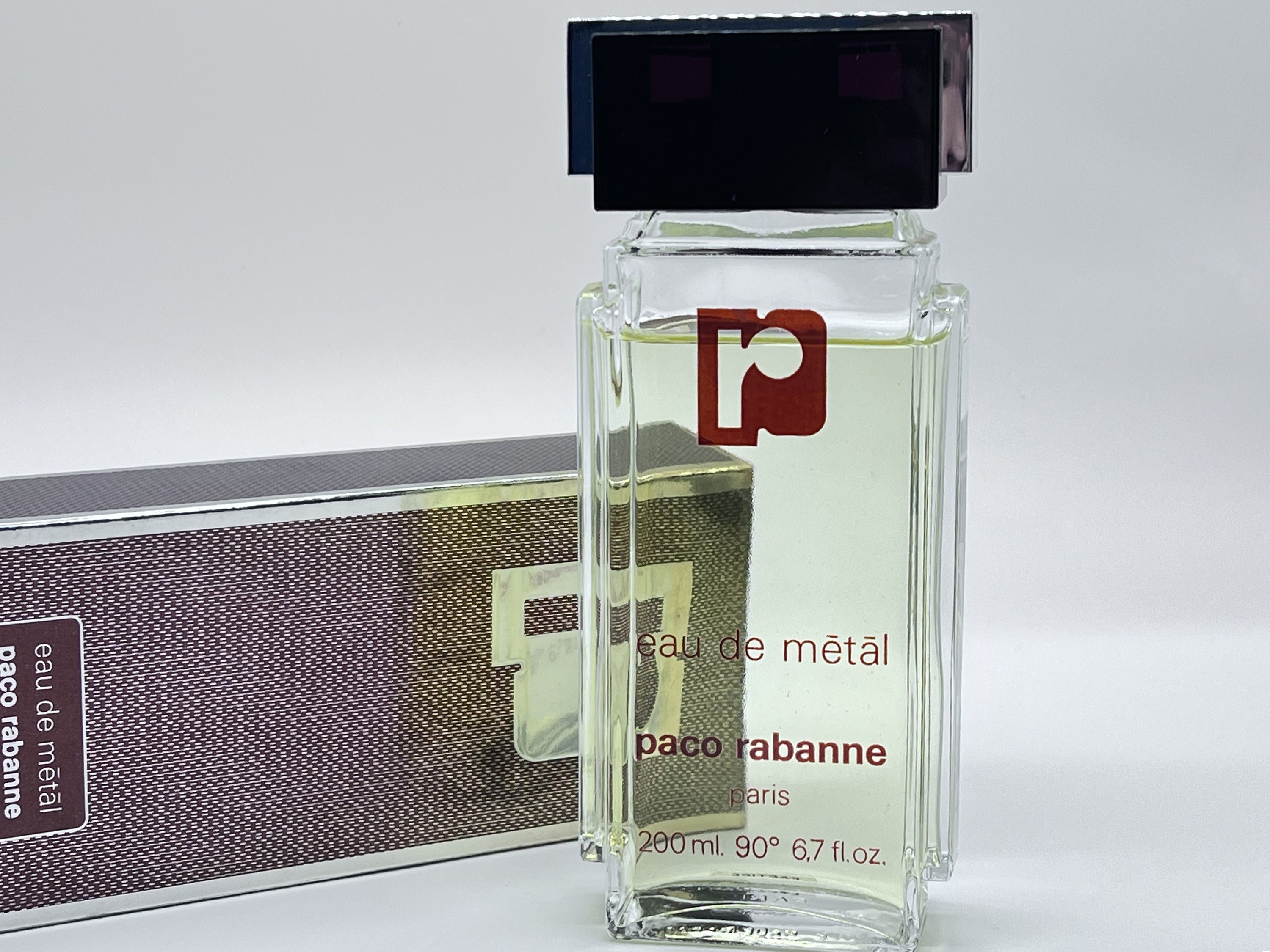 パコ ラバンヌのレア ヴィンテージ オード メタル (1986) - 200ml