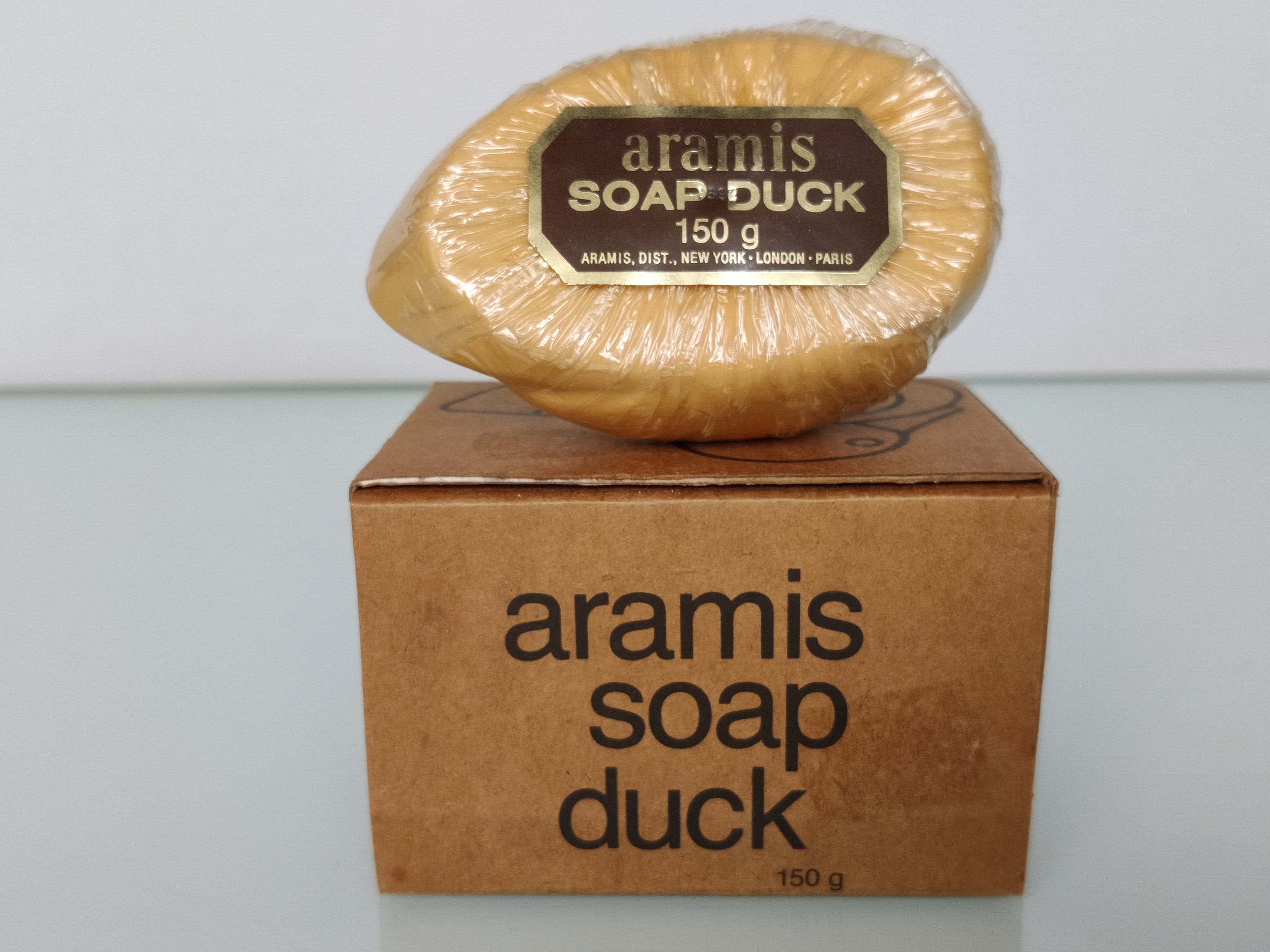 ヴィンテージ アラミス ダック ソープ 150 g/5.3 オンス 香り付き 固形