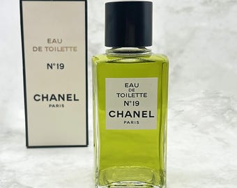 Chanel N 19 Eau de Toilette (sem spray, sem uso e sem abrir) - Fragrância verde clássica para mulheres - 200 ml - Versão dos anos 70 - Ideia para presente