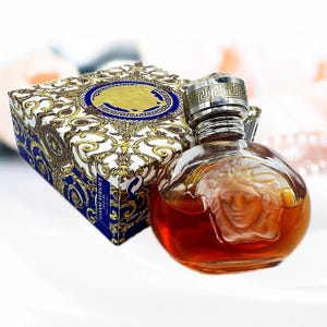 ☆希少・ほぼ未使用廃盤香水 ヴェルサーチブロンドオードトワレ 100ml☆ 希少 VERSARCIE BLONDE ヴェルサーチ ブロンド 30ml 香水