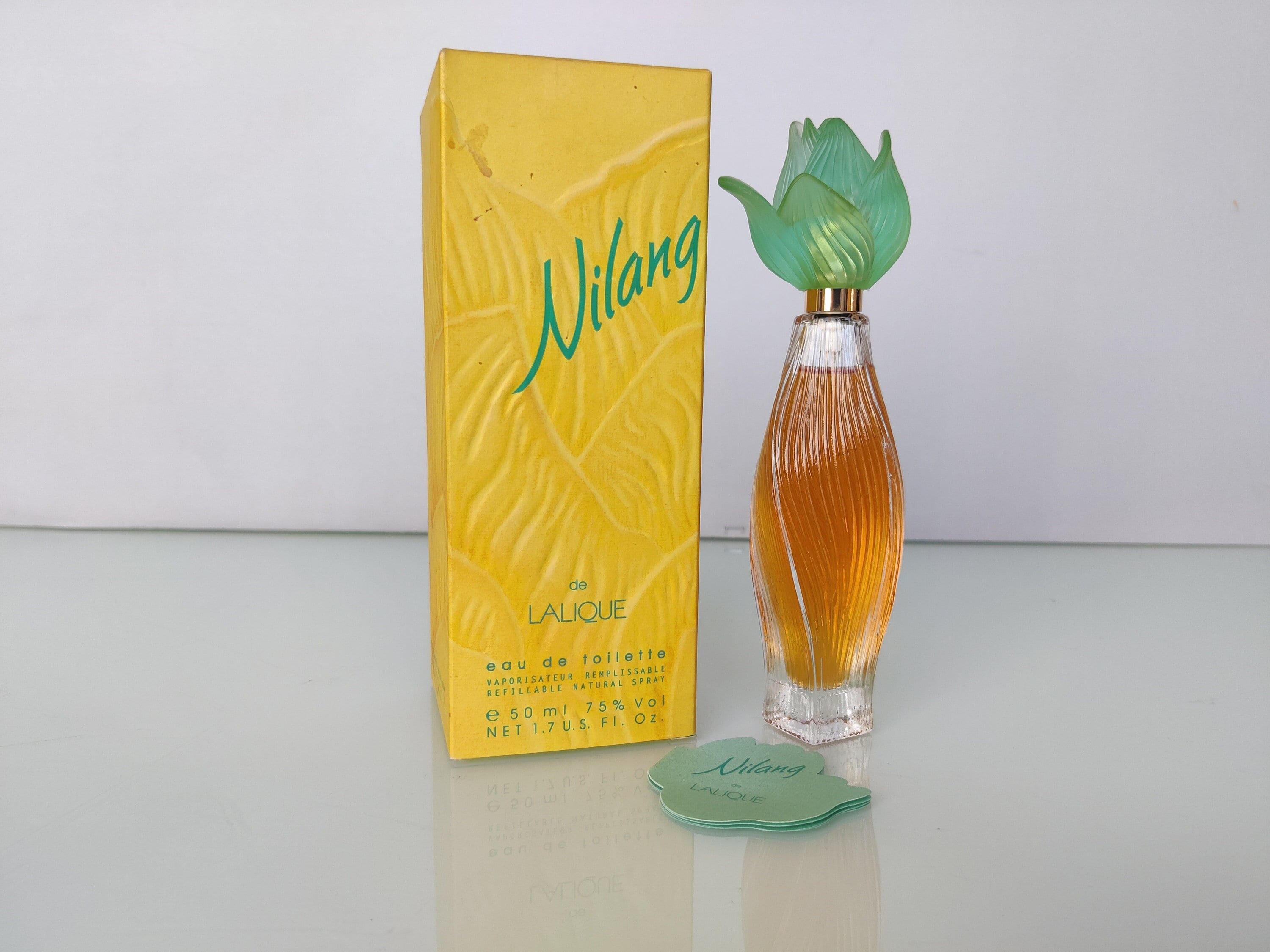 NINA ラリック　ニローン　オードトワレ　Nilang LALIQUE NINA ラリック ニローン オードトワレ Nilang LALIQUE