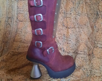 boots nappy pants size 6