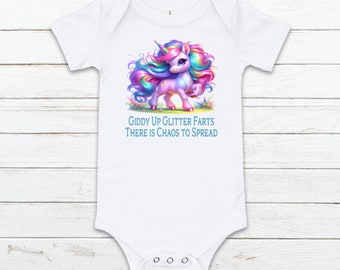 Giddy Up Glitter Farts C'è il caos da diffondere Body per neonato con unicorno arcobaleno, t-shirt grafica per bambini, maglietta divertente per bambini