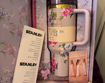 Love Shack Fancy Quencher-beker 40 oz
