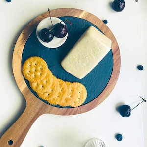 Engraved Round Acacia Wood/Slate European Bread Board | Personalized Round Wooden Cutting Board | Custom Round Serving Board with Handle