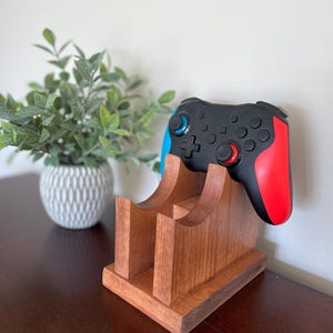 Gamer Controllers & Remote Holder! image 8