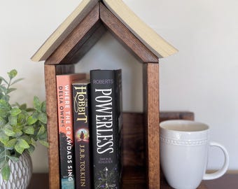 Book Nook - Mini Bookshelf & Placeholder!