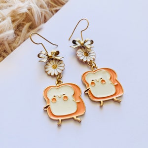 Cute toast bread earrings, funny toast earrings, flower earrings, novelty earrings, kawaii earrings, cute earrings, gifts for her