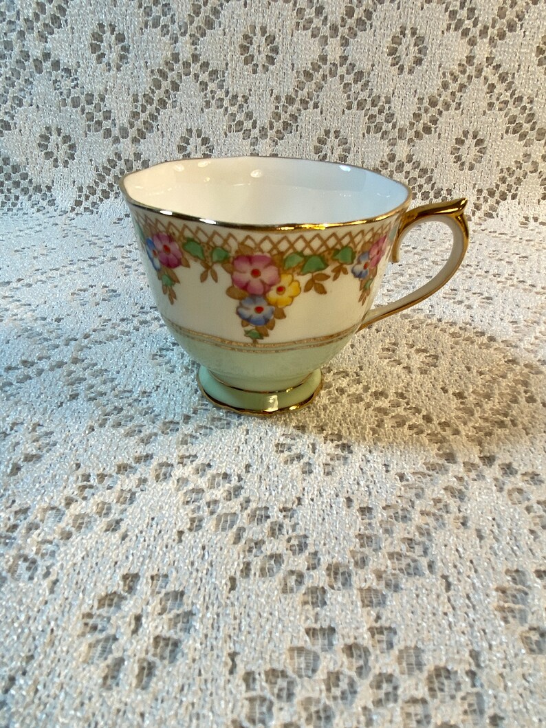 Royal Albert 1932 Trellis Bone China Tea Cup and Saucer Set Etsy