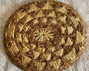 Vintage Woven Bukedo and Raffia, South African Basket Bowl, Beautiful Weave and Natural Color