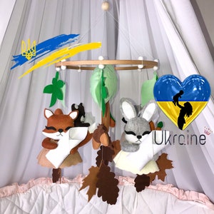 Woodland mobile for nursery girl - Crib mobile neutral - Forest baby mobile - Baby mobile animals