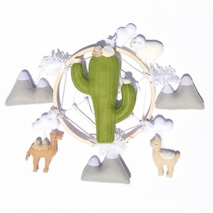 Desert baby mobile. Cactus, llama, Alpaca nursery decor. Baby shower gift. Montessori mobile. Neutral nursery mobile. Baby mobile animals.