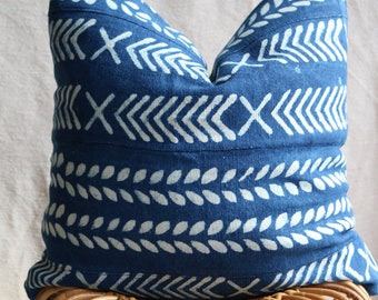 Indigo mudcloth pillow, Indigo mudcloth pillow cover, Block print cushion, Block print Pillow cover, Mudcloth cushion, Indigo pillow