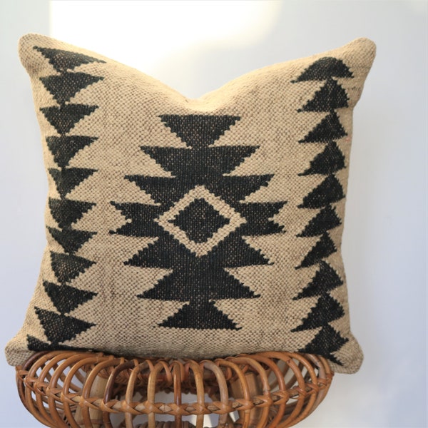 Handwoven black jute cushion cover, Jute Pillow , Eco-Friendly Cushion , Jute Cushion Cover, Aztec cushions, Kilim cushion, Boho pillow