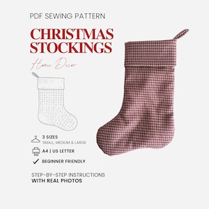 Puede incluir: Un patrón de costura en PDF para calcetines navideños con el texto PDF SEWING PATTERN CHRISTMAS STOCKINGS Home Decor 3 SIZES SMALL, MEDIUM & LARGE A4 | US LETTER BEGINNER FRIENDLY STEP-BY-STEP INSTRUCTIONS WITH REAL PHOTOS.