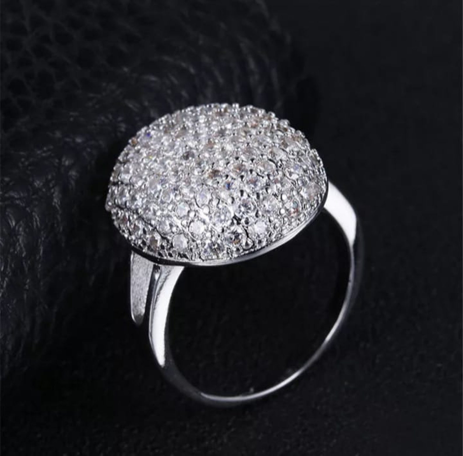 Twilight bella wedding ring / Bella swan ring / Engagement