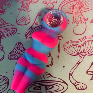 Silicone Pipe Girl Pipe Pretty Girl Pipe Lady Silicone Pipe