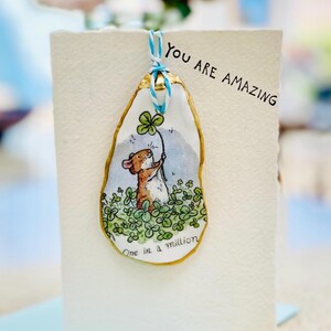 VOTRE INCROYABLE carte et cadeau | Carte UNIQUE 2 en 1 avec ornement coquille d'huître amovible | Cadeau souvenir suspendu de luxe fait main