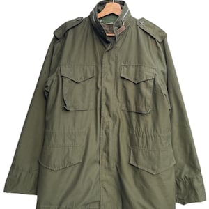 ジャケット・アウター AVIREX Military Field Jacket 90s Vintage Avirex Us Army Jacket Avirex American Company Designs Size